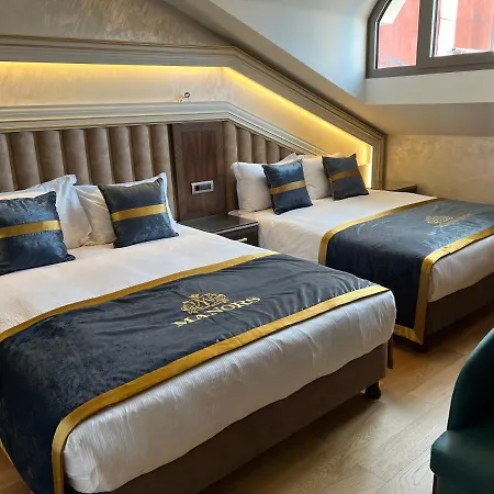 Hotel Manors 4*