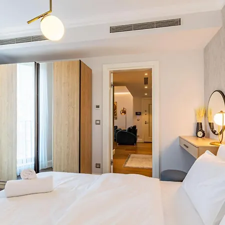 アパート Trendy Beyoglu: Stylish Nearby イスタンブール