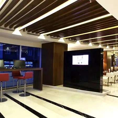 Ramada Encore Kartal Hotel