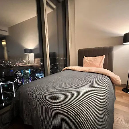 A Luxury 150m2, 3 Min To Istinye Park Mall, 8 Min To Vadi Istanbul, 2 Bedroom 3 Bathroom Daire İstanbul