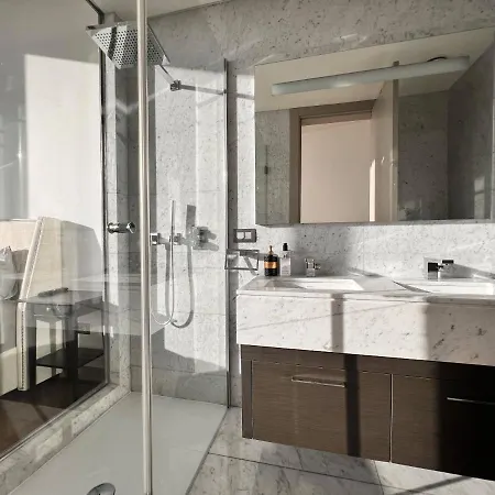 Daire A Luxury 150m2, 3 Min To Istinye Park Mall, 8 Min To Vadi Istanbul, 2 Bedroom 3 Bathroom İstanbul
