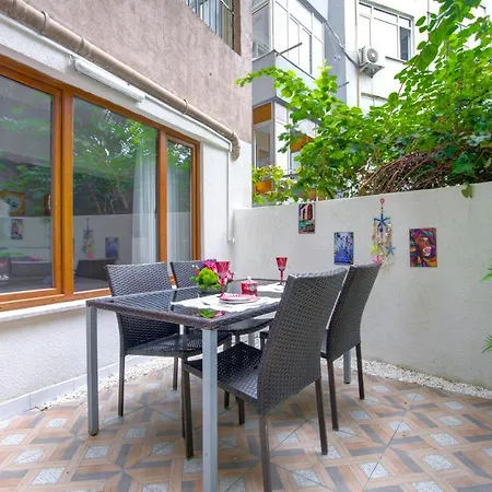 Comfortable House For Families Close To Taksim اسطنبول
