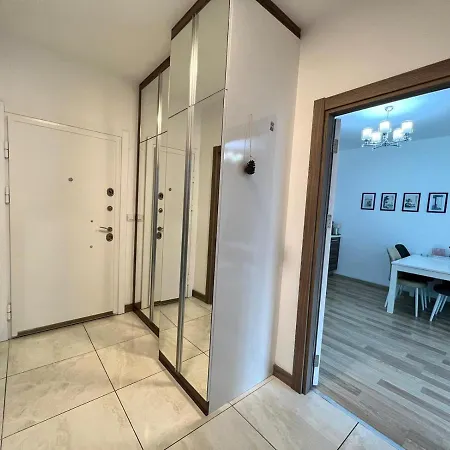 Alpha Home-aris Apartment *