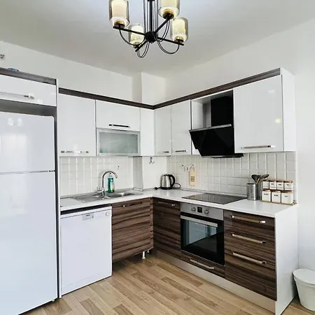 Alpha Home-aris Apartment *