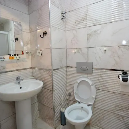 Taksim Pandora * Provincia di Istanbul