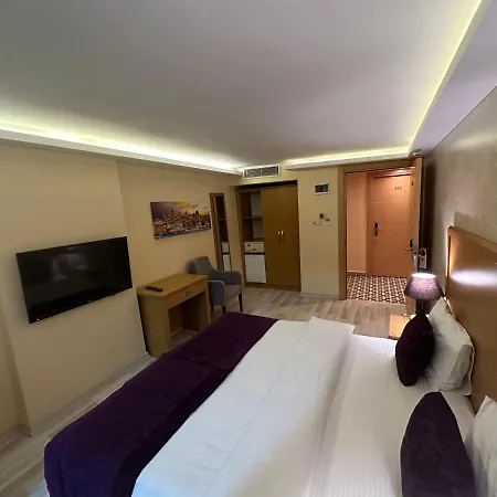 Hotel Waw Galataport Istanbul