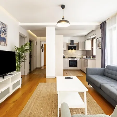 Exquisite Flat With Central Location In Nisantasi דירה