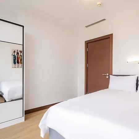 Charming Flat With View In Atasehir Lägenhet *