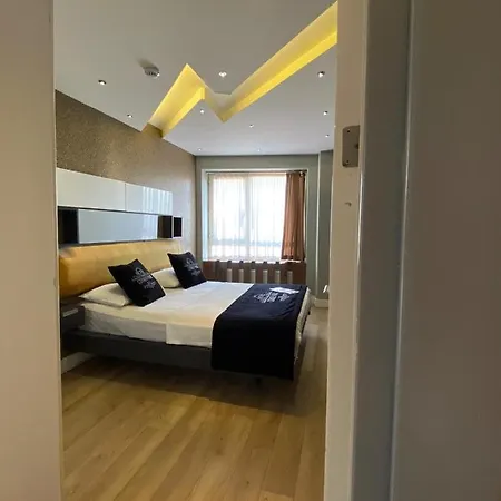 The Sisli Corner Park Hotel