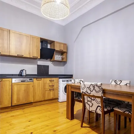 Apartment Refreshing And In Beyoglu *