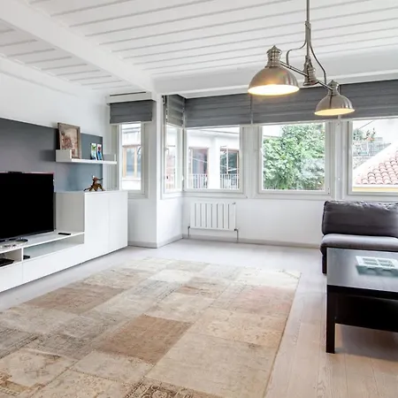 Lägenhet Mesmerizing Flat With Bosphorus View In Sariyer Istanbul