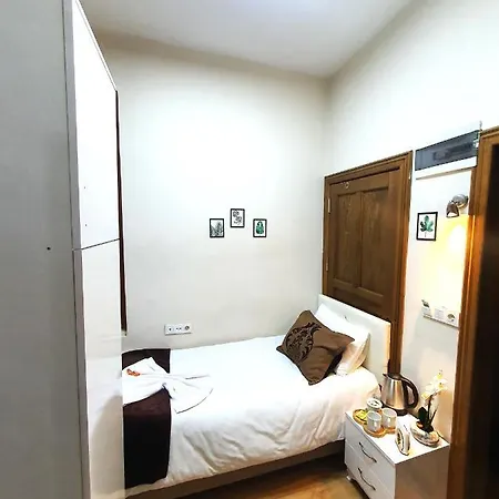 Ariya Yildiz Apart Apartment