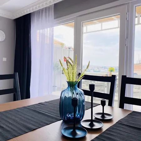 Charming Besiktas Flat With A Lovely Terrace アパート *