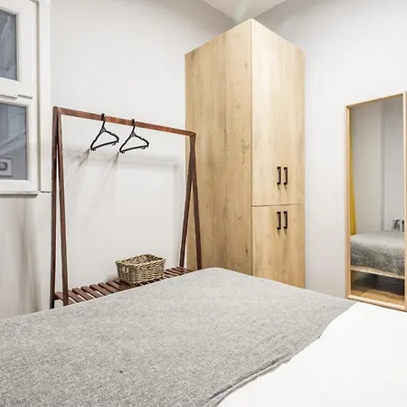 Апартаменты Exceptional Flat With Balcony In Sisli *