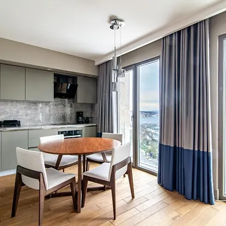 Апартаменты Flat With Panoramic Bosphorus View In Cihangir