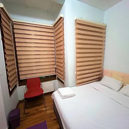 Apartment Frame Istanbul