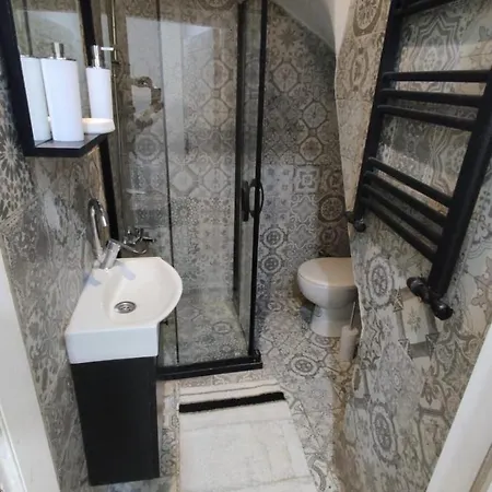 Feridiye By Azad Homes * Istanbul