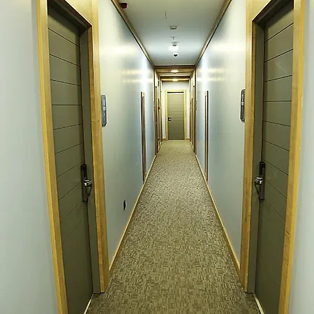 Hotel Kerthill 2*