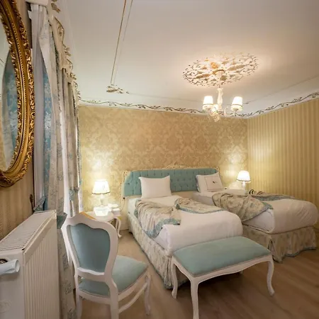 Paradiso Apartment *