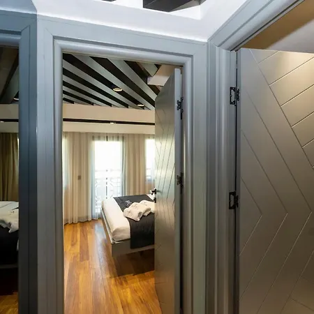 Roe - Taksim Hotel Istanbul