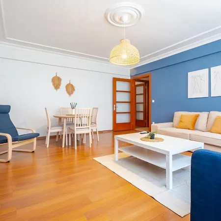 Splendid Flat With Location In Sisli *