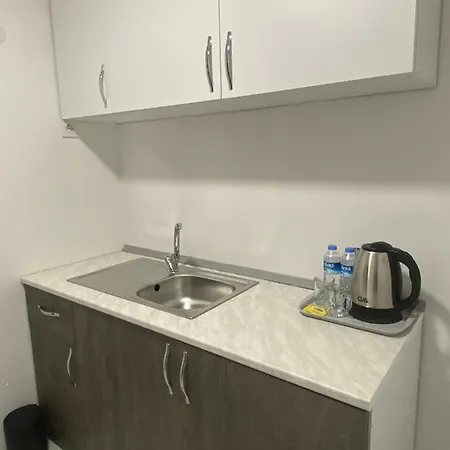 No19 Pendik アパート