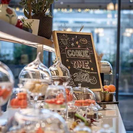 Hotel Movenpick Living West Istanbul