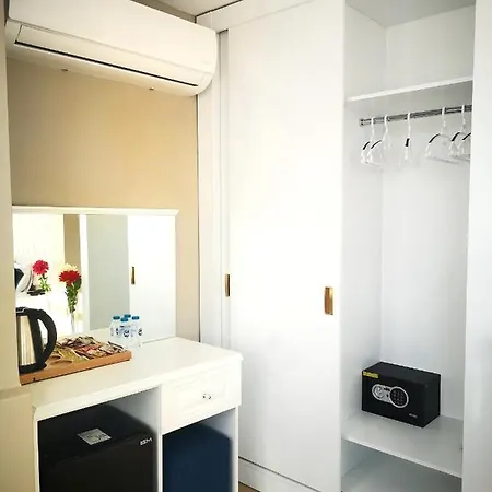 Hotel Cape Palace 3*
