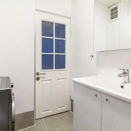 Apartment Gorgeous In The Heart Of Cihangir