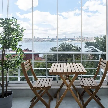 Daire With A Panoramic Bosphorus View