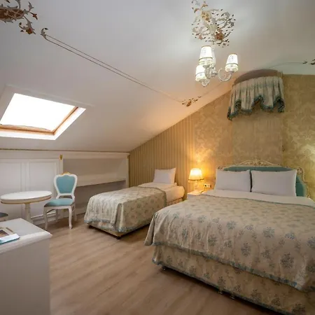 Apartment Paradiso