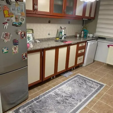 2 Bedroom 5 Bed Peaceful Calm Full Kitchen,all Items Available Luxury And Relax * Istanbul