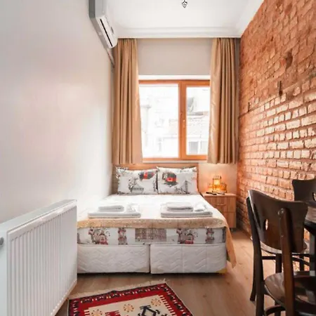 Balat Apartmanhotel 2*