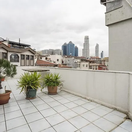 Central Flat With Balcony And Terrace In Sisli * Istanbul