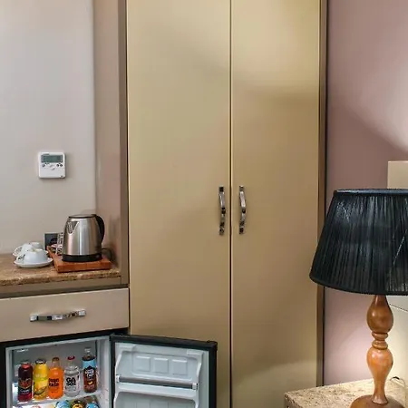 Bossuite Kadikoy