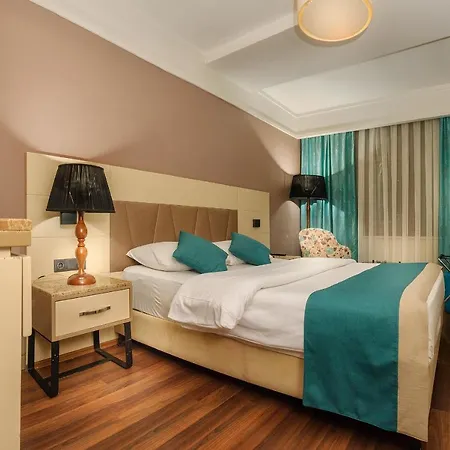 Otel Bossuite Kadikoy 3*