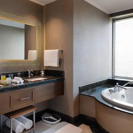 Marriott Hotel 5*