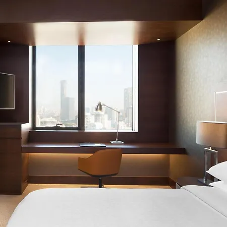 Sheraton Grand Atasehir 5*