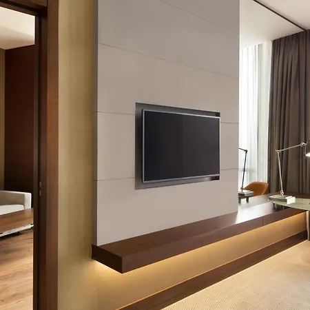 Sheraton Grand Atasehir 5*