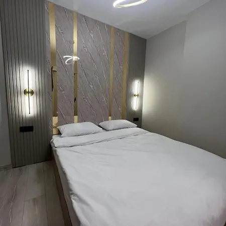 Center Apartment, Sisli, Near Metro Apartment Istanbul