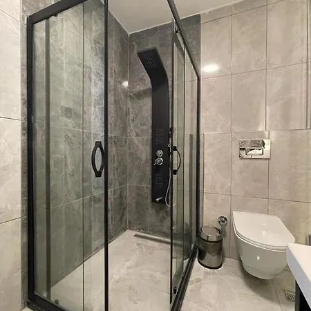Apartment Center Apartment, Sisli, Near Metro *