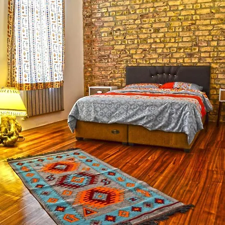 Galata Spacious