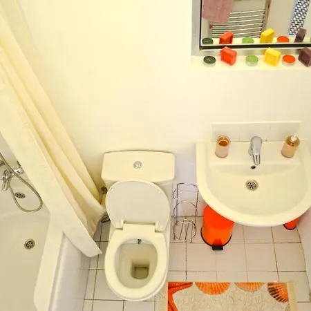 Galata Spacious Apartment