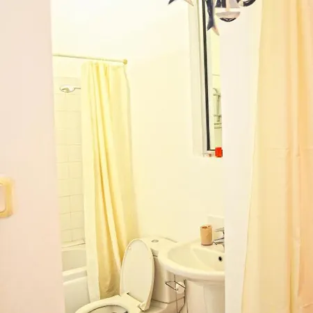 Galata Spacious Apartment