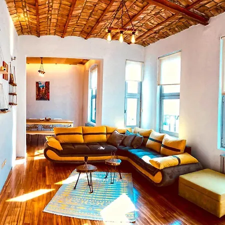 Galata Spacious Apartment Istanbul