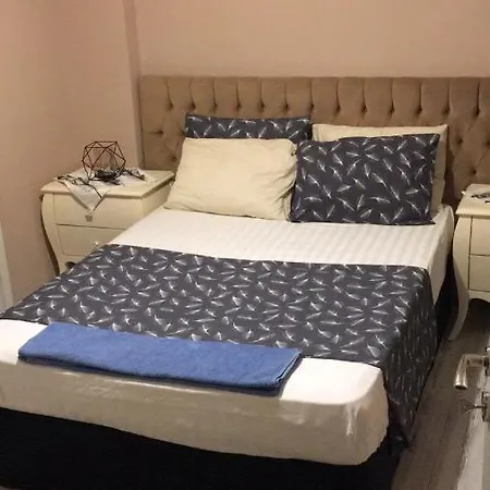 Appartamento Bakirkoy Merkezde 2+1 Kendi Evinizdeki Sicaklik