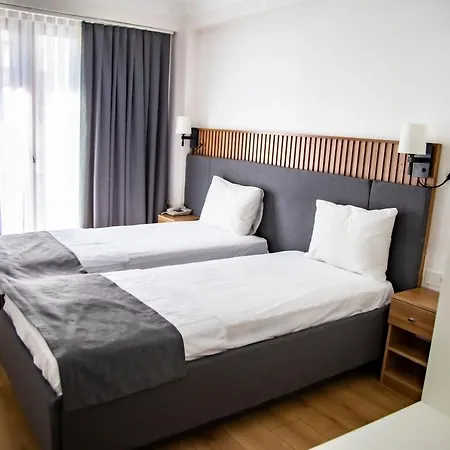 Silvana Otel *