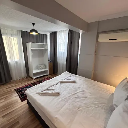 Modern Apart Close To Blue Mosque And Hagia Sophia Old Apartment Istanbul