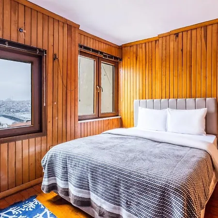 Cozy Flat With Gorgeous Sea View In Beyoglu شقة اسطنبول