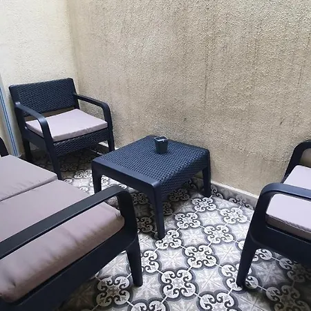 Balat Homes Apartmán *